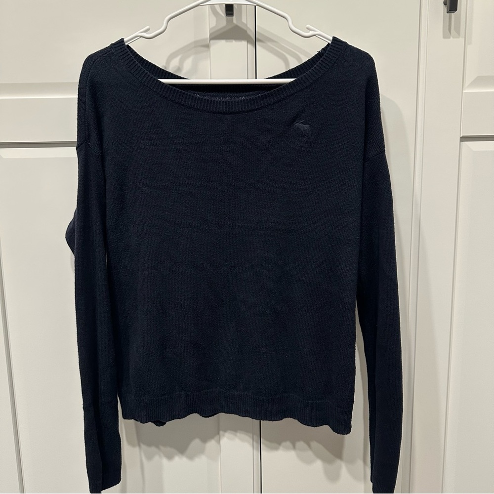 Abercrombie & Fitch Women's Navy Sweater,XS,minimalist,lightweight,preppy